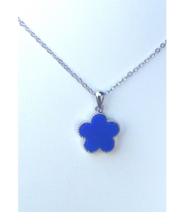 collier fleur pétale
